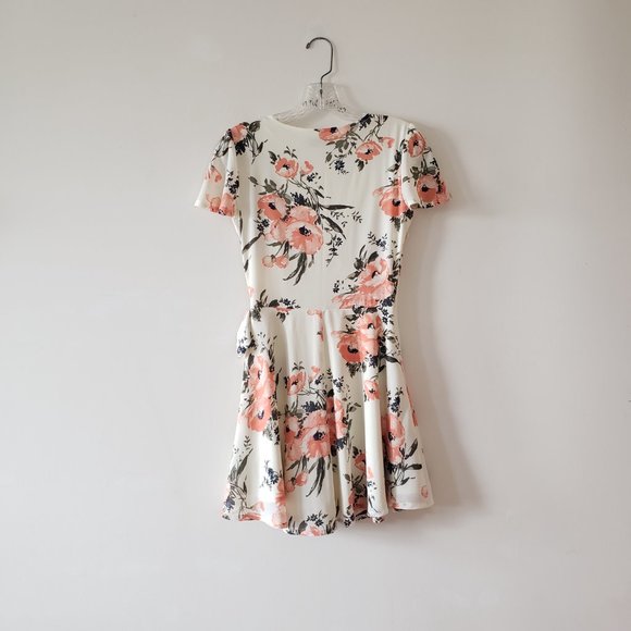 Abercrombie Floral Faux Wrap Skater Dress XS - Picture 4 of 7
